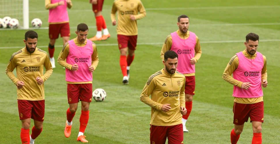 Kane đá phát bóng: khoảnh khắc đẹp nhất và cũng là lỗ hổng lớn nhất của Bayern