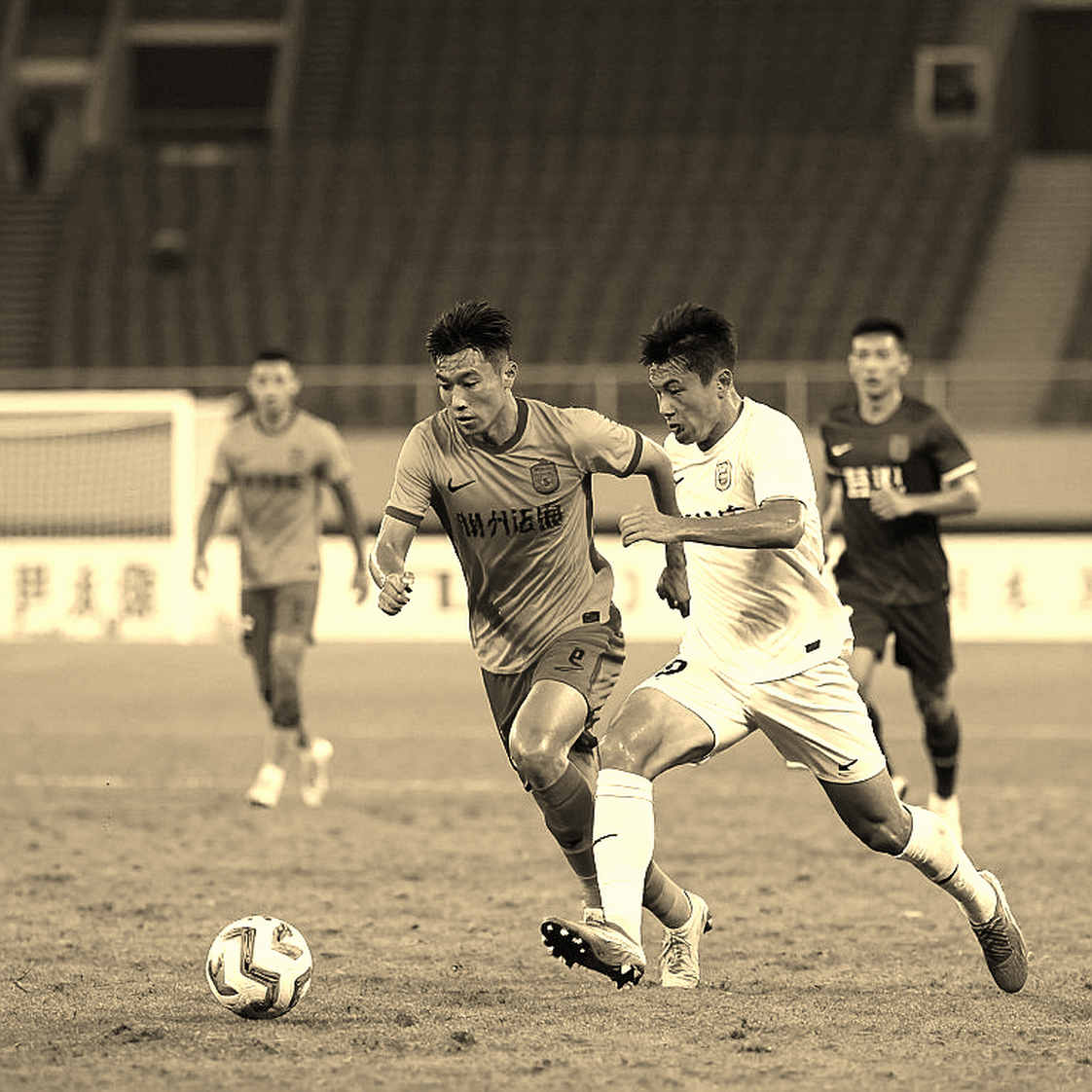 Enzo Fernández thăm Bệnh viện Garrahan: Nhịp đập của một nhà vô địch giữa hai hiệp đấu