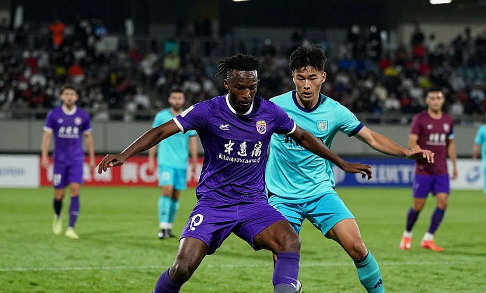 Đám tang cựu giám đốc Galatasaray İbrahim Hatipoğlu: Điều danh sách người đưa tiễn tiết lộ về cấu trúc quyền lực của câu lạc bộ