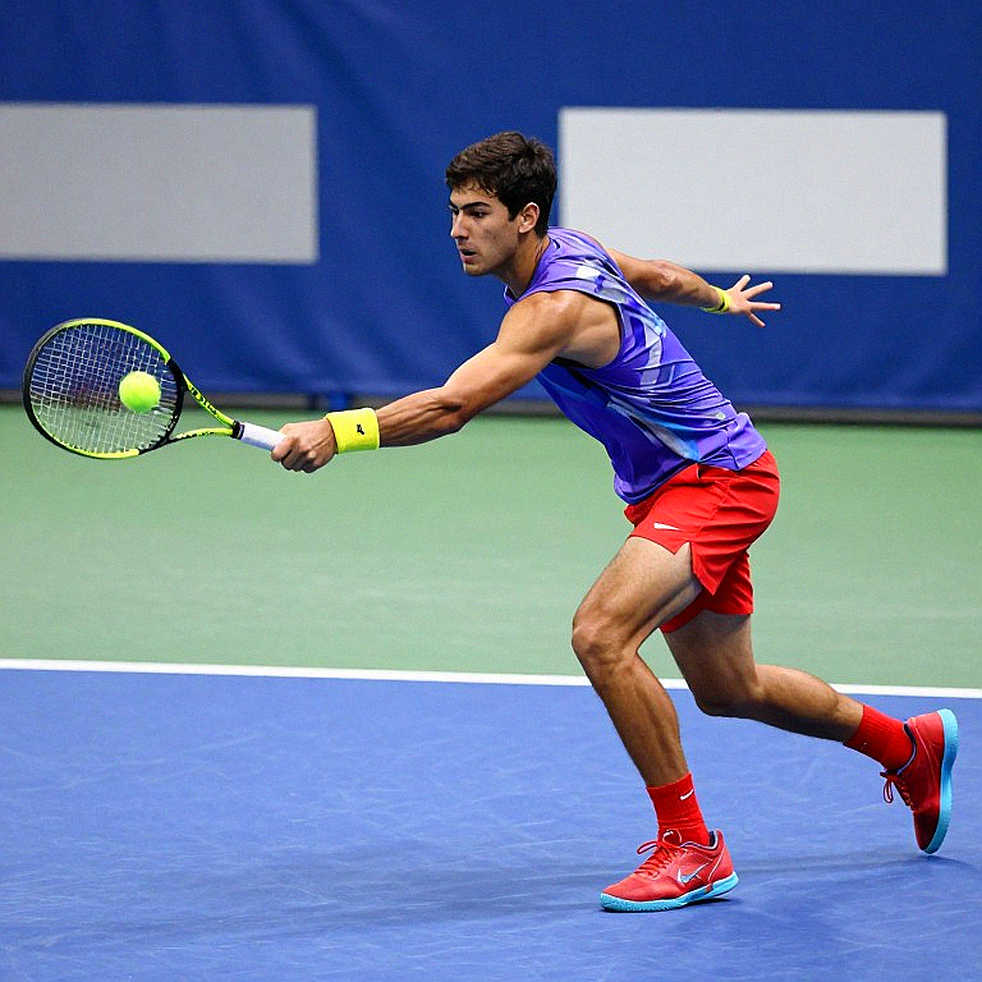 Alcaraz's Return: First Win, Schedule Warning, and the 2,000-Point Cliff at the US Open Alcaraz's Return: First Win, Schedule Warning, and the 2,000-Point Cliff at the US Open