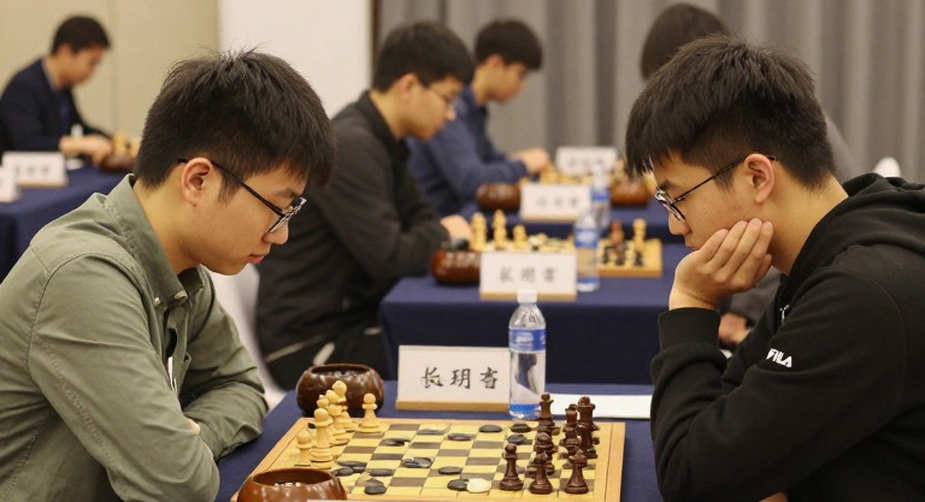 Gukesh ngồi bàn 4 ở Olympiad: đọc quyết định đội hình Ấn Độ bằng dữ liệu, không bằng cảm xúc
