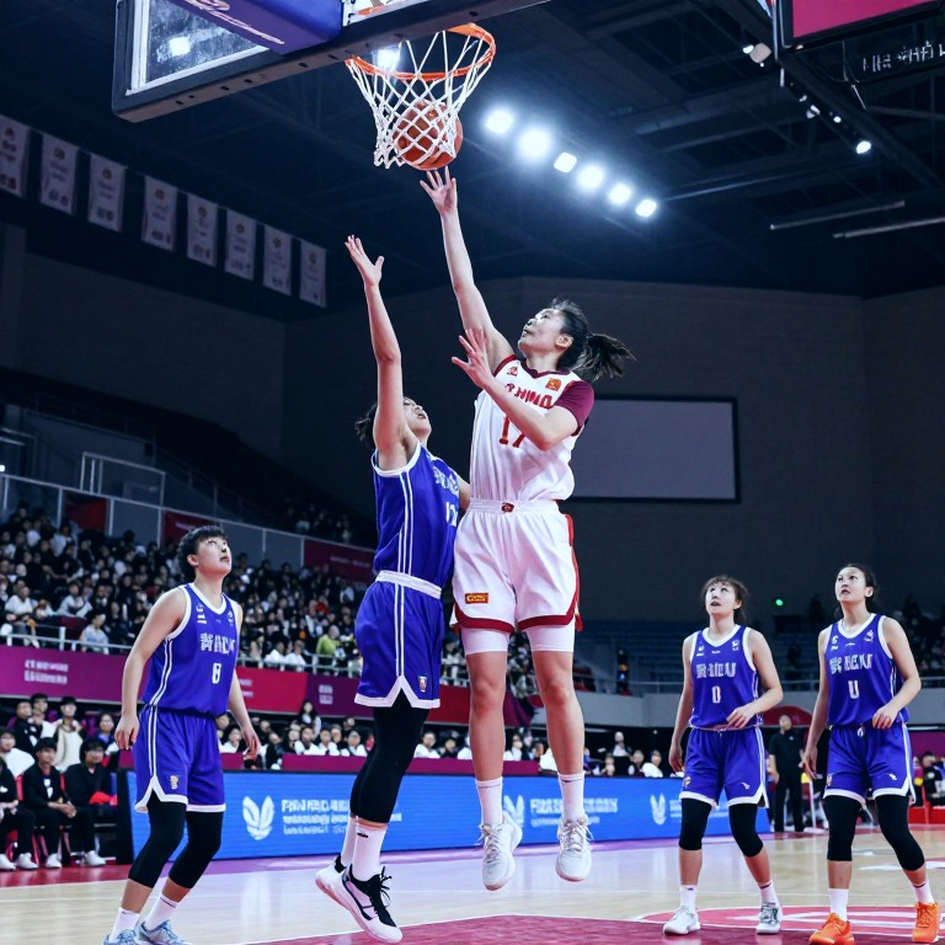 Tây Ban Nha 3-2 Anh: Cú đá hỏng của Kane và lỗ hổng mà tỉ số che giấu