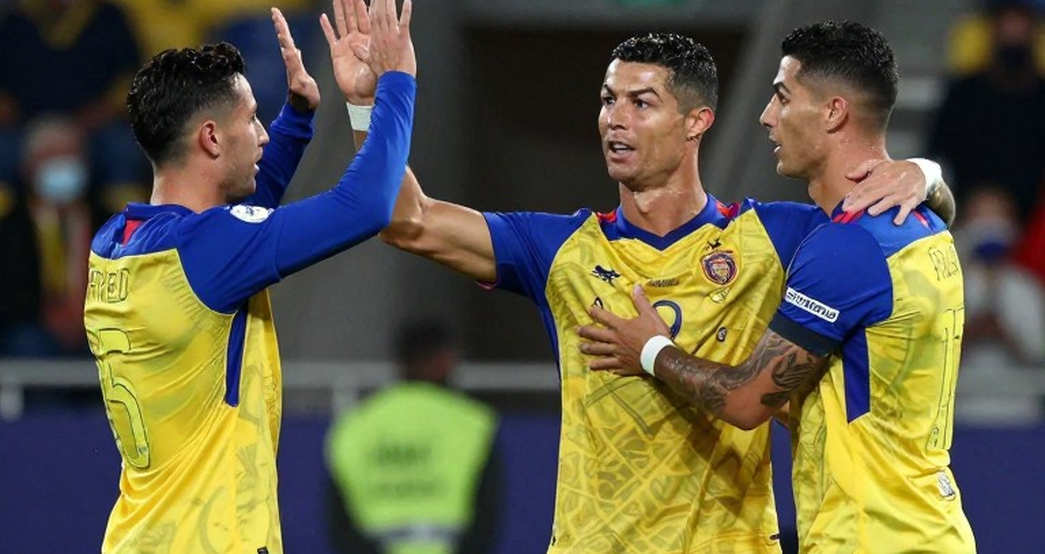 Chuyển nhượng V-League 2026: đọc cấu trúc hợp đồng, đừng đọc bản tin