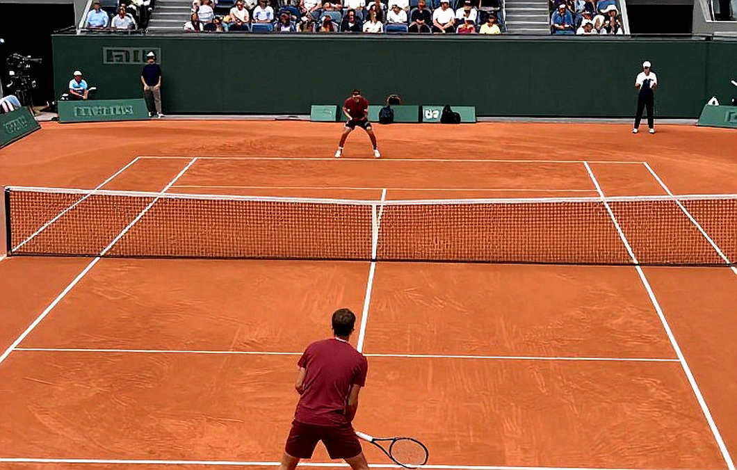 Ben Shelton vs Carlos Alcaraz at US Open 2026: Clash of the American Lefty's Rise and Defending Champion's Experience Ben Shelton vs Carlos Alcaraz at US Open 2026: Clash of the American Lefty's Rise and Defending Champion's Experience