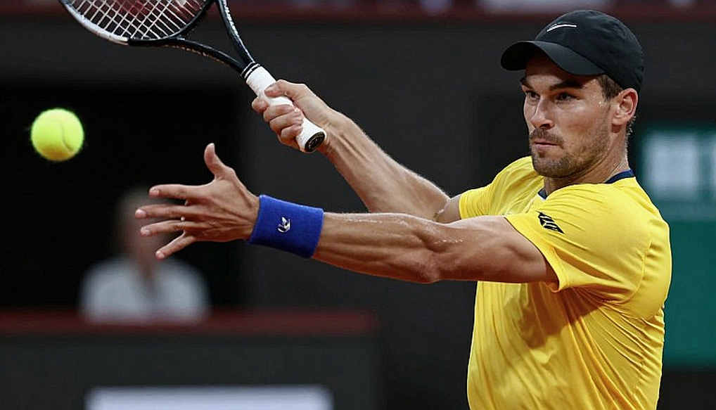 Khi tiếng 'OUT' không còn phát ra từ con người: Góc nhìn trọng tài về công nghệ ở tennis