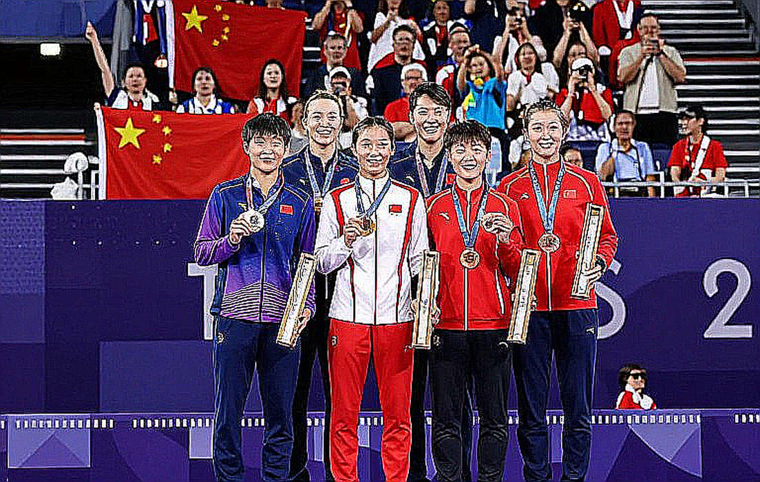 Shi Yuqi rút lui, Li Shifeng lĩnh ấn đơn nam Trung Quốc: Điều phòng y tế chưa kể